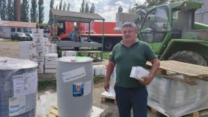 99da97c6-b7ff-4d30-adcd-88eb994cf3fb