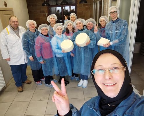 337506390_576780477752222