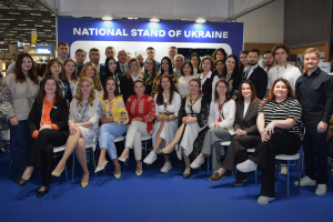 Нові експортні можливості для України: органічні та молочні експортери на міжнародній виставці SIAL PARIS 2024 Нові експортні можливості для України: органічні та молочні експортери на міжнародній виставці SIAL PARIS 2024